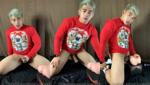 หนุ่มตี๋หัวเขียว โชว์เสียว กับของเล่นใหม่