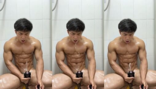 ชักว่าวได้เงี่ยนที่สุด10เต็ม10 โจนักกล้ามมากับของเล่นสวมควยสั่นได้ โคตรเสียวควย น้ำแตกน้ำพุ่งแรง สูงถึงหน้าตัวเอง ลีลาชักไม่เหมือนใครเบ่งกล้ามเบ่งควย ปลดปล่อยเต็มที่