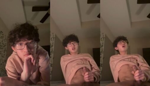 วัยรุ่นหน้าใสแต่ควยใหญ่มว้าก ตั้มทวิงกี้ หรือเหงียนตือตัม วัยรุ่นเวียดนามแสบซ่าเสพติดการชักว่าวโชว์กล่าวว่า ผมเป็นเด็กเรียนดีนะแต่ผมเงี่ยน วัยรุ่นหน้าใสแต่ควยใหญ่มว้าก ตั้มทวิงกี้ หรือเหงียนตือตัม วัยรุ่นเวียดนามแสบซ่าเสพติดการชักว่าวโชว์กล่าวว่า ผมเป็นเด็กเรียนดีนะแต่ผมเงี่ยน