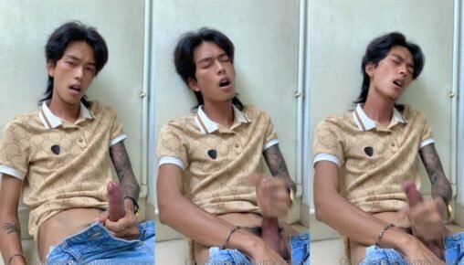 เกย์วัยรุ่นไทยหน้าหล่อหุ่นผอมเพรียวกับรอยสักสุดเท่ แน่นอนว่าเป็นใครไปไม่ได้นอกจากน้องเจมส์ หนุ่มสุดฮอตช่วงนี้มาโชว์ลีลาชักว่าวให้ดูแบบกันเองเสียวฟินน้ำแตกตอนไหนมาดูกันครับ