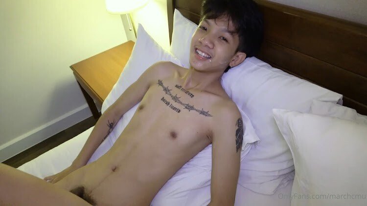 น้องแบ๊ค กฤตนู วัยรุ่นตัวตึงกลับมาให้มาร์ชเย็ดอีกแล้ว ควยลื่นๆเย็ดรัวๆน้ำแตกพุ่งใส่หน้าใส่ปากแบ๊คกินน้ำว่าวน่ารักไม่หยุด แถมอึดมากแม้จะโดนเย็ดจนรูโบ๋